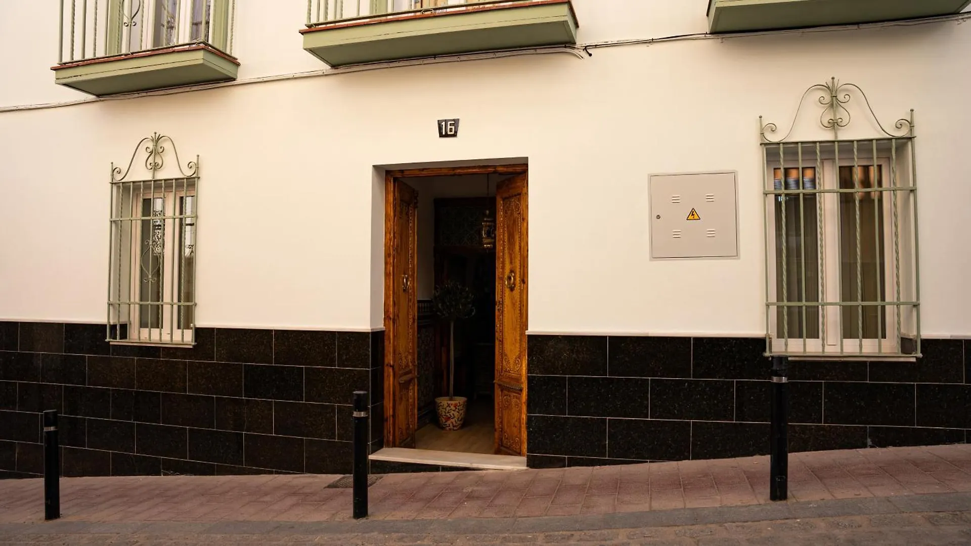 Palacete Barsanz Home Alcala del Valle 0*,  Spain