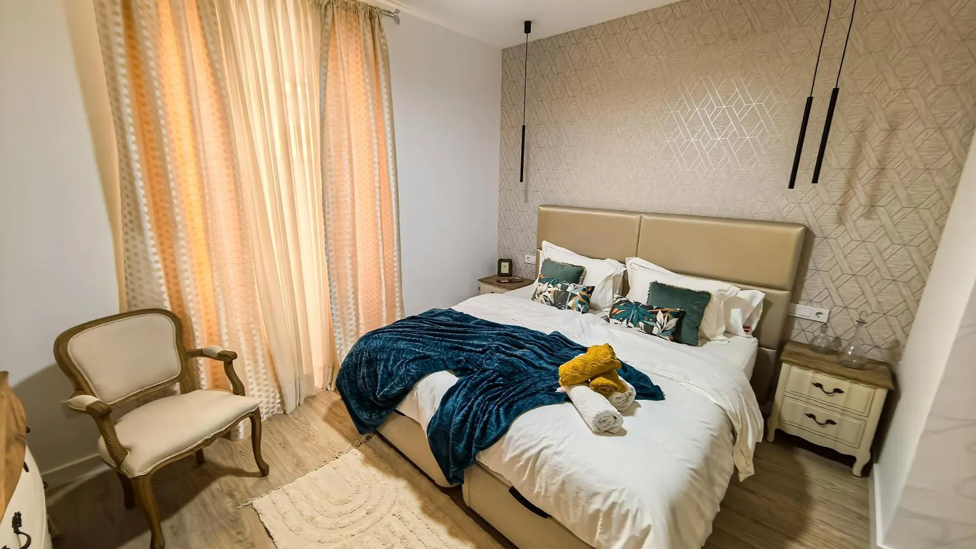 Palacete Barsanz Home Alcala del Valle Homestay